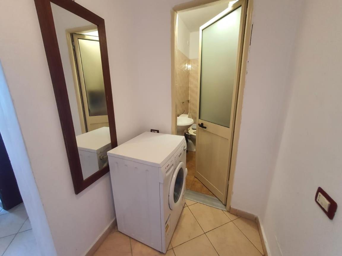 Eva Apartament Apartamento Vlorë Quarto foto